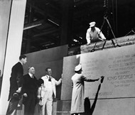 Laying the corner stone of the Supreme Court Building, 1939, Canadian National Collection Image No.: CN003730 / L'édifice de la Cour suprême, 1939, collection de Canadian National No. CN003730